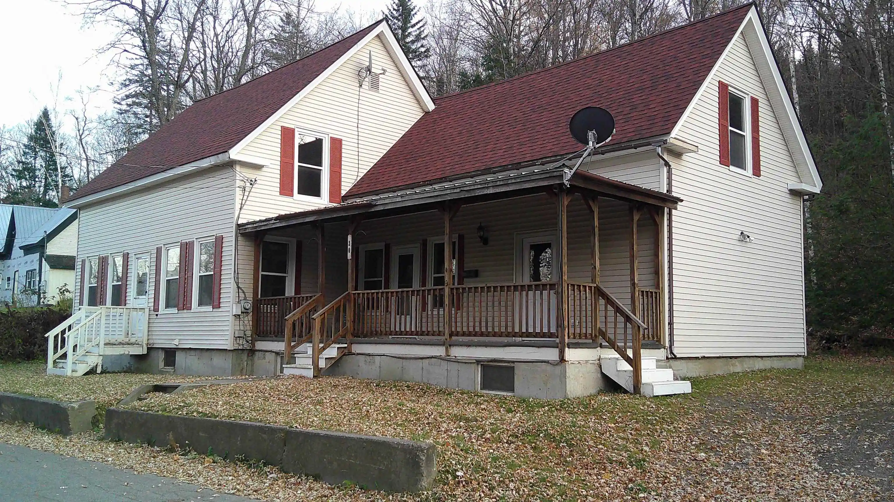 Photo 1 of Single family home for sale at 30 Spring St, Colebrook, NH 03576 | MLS# 5116354 | Listing updated on 2026-10-30