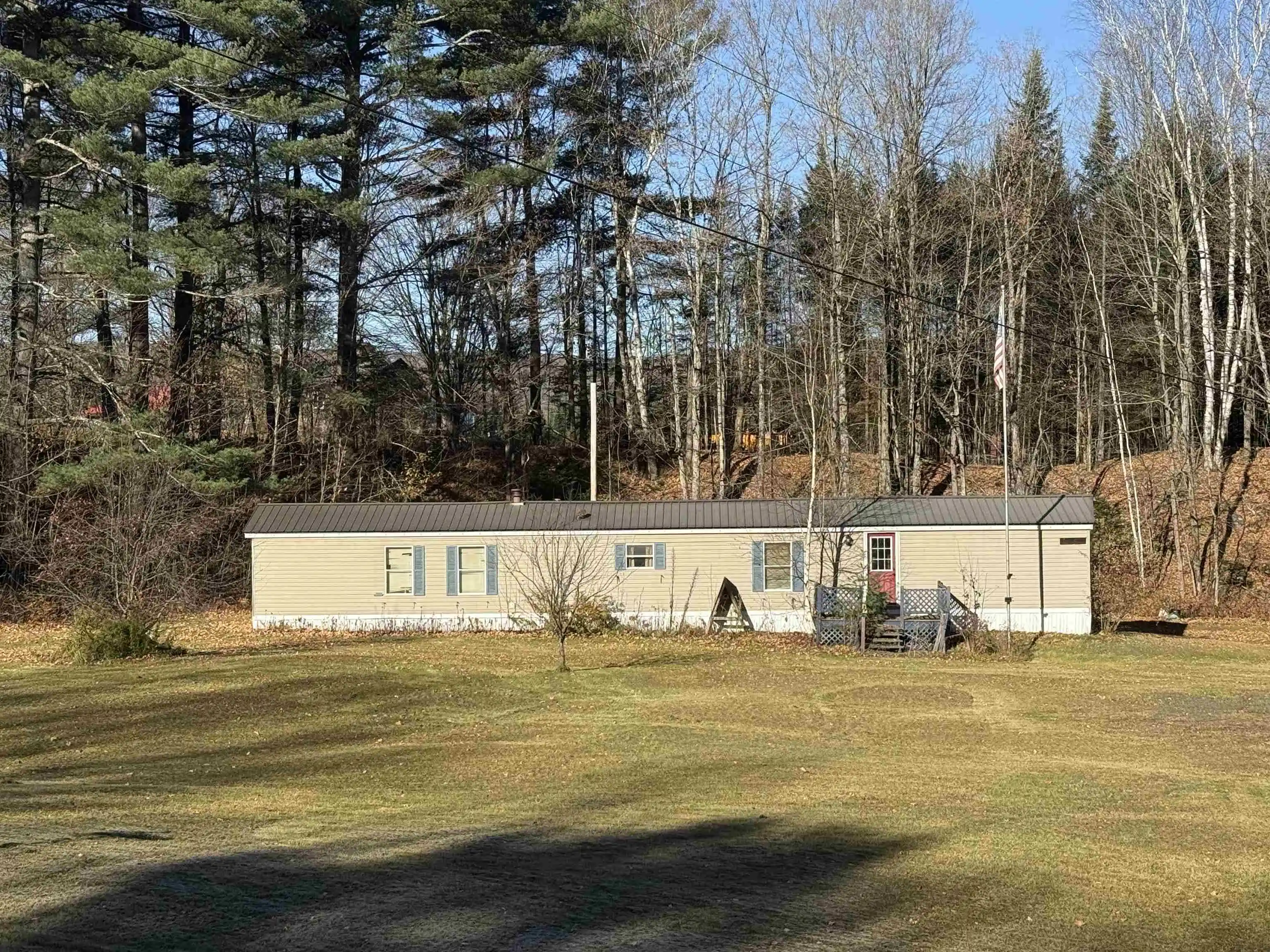 Photo 1 of Manufactured home for sale at 189 Us Route 3, Columbia, NH 03576 | MLS# 5116383 | Listing updated on 2026-10-30