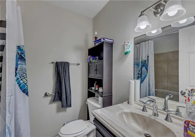 Photo 4 of Condo for sale at 4617 Yale St #B, Metairie, LA 70006 | MLS# 2447456 | Listing updated on 2026-05-01