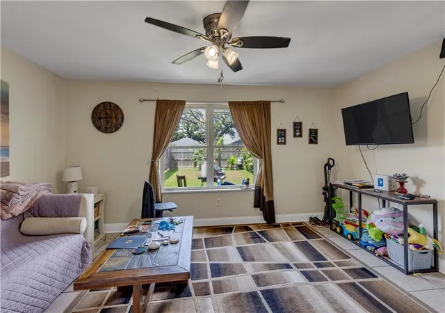 Photo 3 of Condo for sale at 4617 Yale St #C, Metairie, LA 70006 | MLS# 2447648 | Listing updated on 2026-05-01