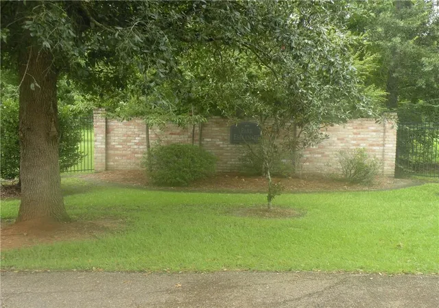 Homes for sale in Ponchatoula, LA | Northwest Railroad St, Ponchatoula, LA 70454 | MLS# 2466783