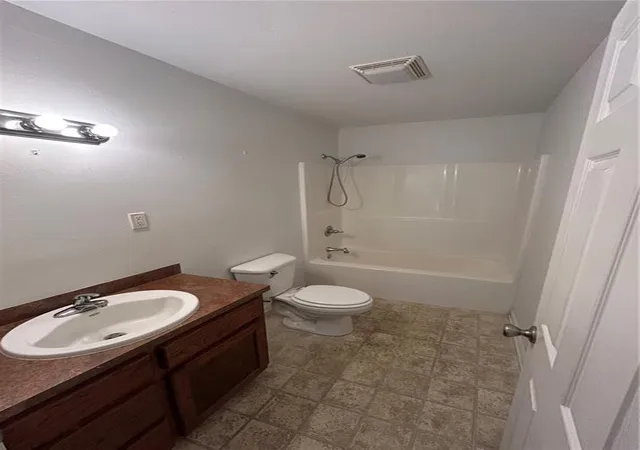 5th image of 211 N Walnut St, Opelousas, LA 70570 | MLS# 2481193
