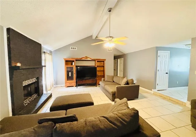 Photo 3 of Sale Pending at 1495 West Hall Ave, Slidell, LA 70460 | MLS# 2487627 | Listing updated on 2025-09-29