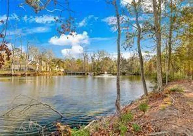 Photo 2 of Land for sale at 1 Crystal Lake Ln, Mandeville, LA 70471 | MLS# 2487943 | Listing updated on 2025-10-21