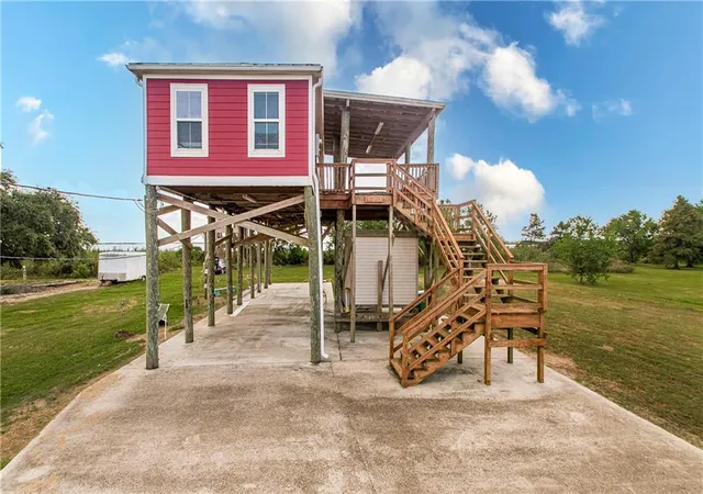 Photo 1 of Single family home for sale at 5212 Delacroix Hwy, St. Bernard, LA 70085 | MLS# 2529437 | Listing updated on 2025-11-04