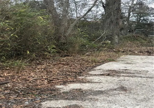 Photo 1 of Land for sale at 1066 Wallnut St, Slidell, LA 70460 | MLS# 2300652 | Listing updated on 2024-09-30
