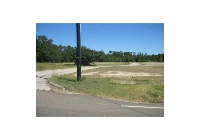 Photo 2 of Land for sale at Pelican Park Dr, Ponchatoula, LA 70454 | MLS# 2337577 | Listing updated on 2026-04-20