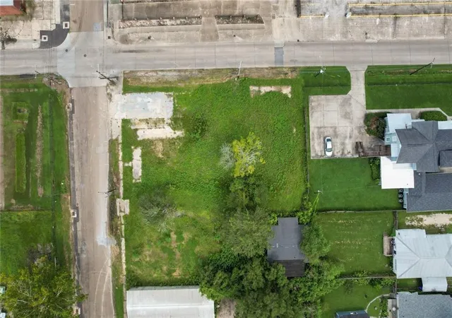 1st image of 401 S Cypress St, Hammond, LA 70401 | MLS# 2369089