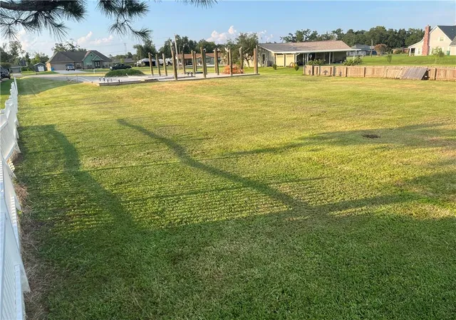 Photo 3 of Land for sale at 118 Michael Dr Dr, Des Allemands, LA 70030 | MLS# 2405127 | Listing updated on 2026-07-16