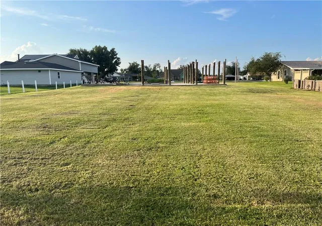 Photo 4 of Land for sale at 118 Michael Dr Dr, Des Allemands, LA 70030 | MLS# 2405127 | Listing updated on 2026-07-16