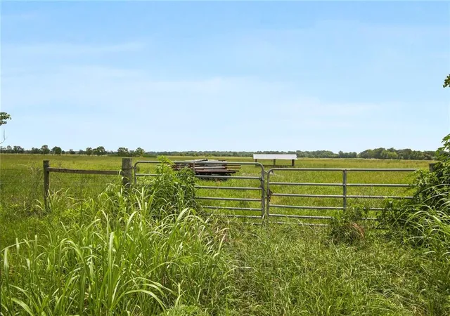 Homes for sale in Des Allemands, LA | 928 & 951 Hwy 306 Hwy, Des Allemands, LA 70030 | MLS# 2423398