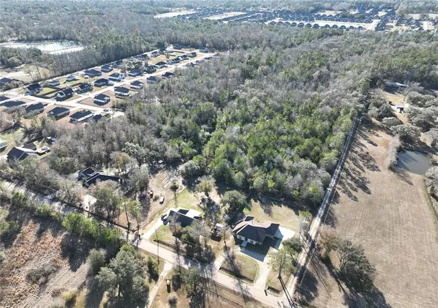 Photo 4 of Land for sale at +/-9373 Acres Brown Rd, Ponchatoula, LA 70454 | MLS# 2431957 | Listing updated on 2026-01-30