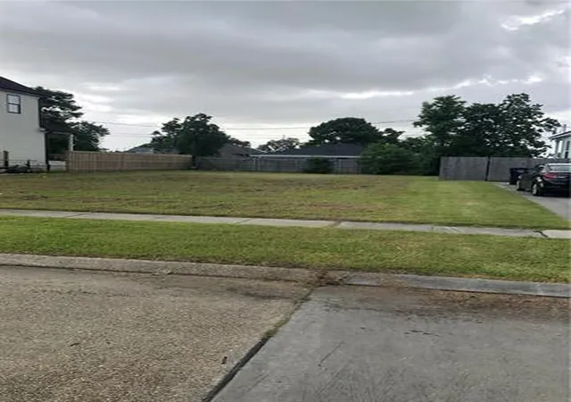 2nd image of 108 Seal Dr, Arabi, LA 70032 | MLS# 2449805