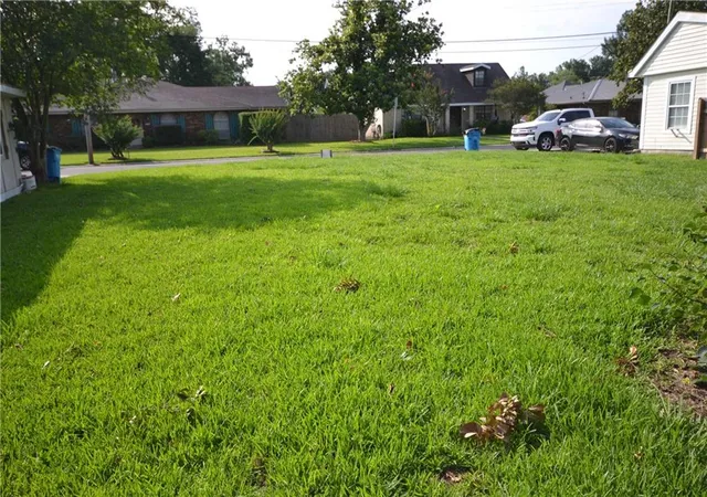 Homes for sale in Destrehan, LA | 247 Murray Hill Dr, Destrehan, LA 70047 | MLS# 2450866