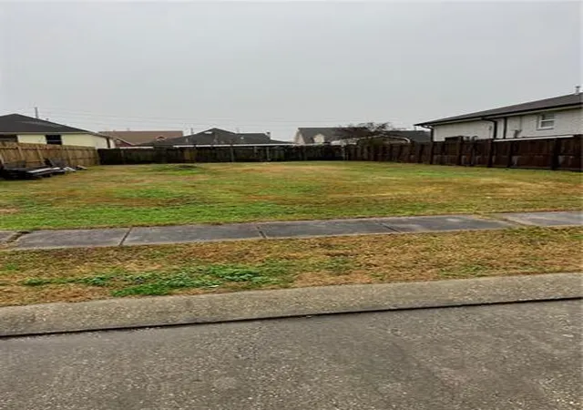 Photo 1 of Land for sale at 8316 Creole Ave, Chalmette, LA 70043 | MLS# 2451690 | Listing updated on 2026-07-22