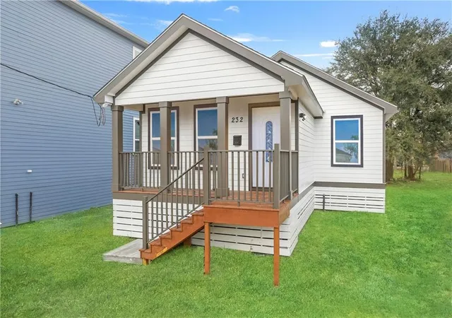1st image of 2321 S Roman St, New Orleans, LA 70125 | MLS# 2456707