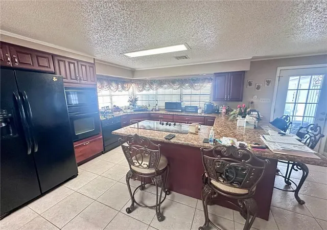 Photo 2 of Single family home for sale at 4272 Jean Lafitte Blvd, Lafitte, LA 70067 | MLS# 2458287 | Listing updated on 2026-01-14