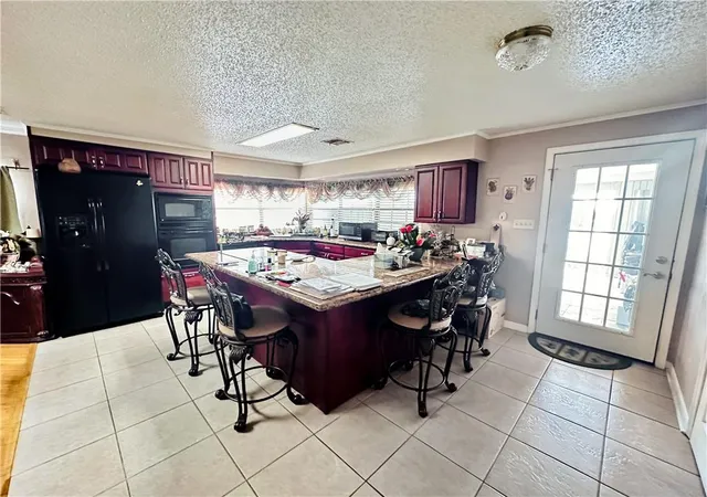 Photo 3 of Single family home for sale at 4272 Jean Lafitte Blvd, Lafitte, LA 70067 | MLS# 2458287 | Listing updated on 2026-01-14