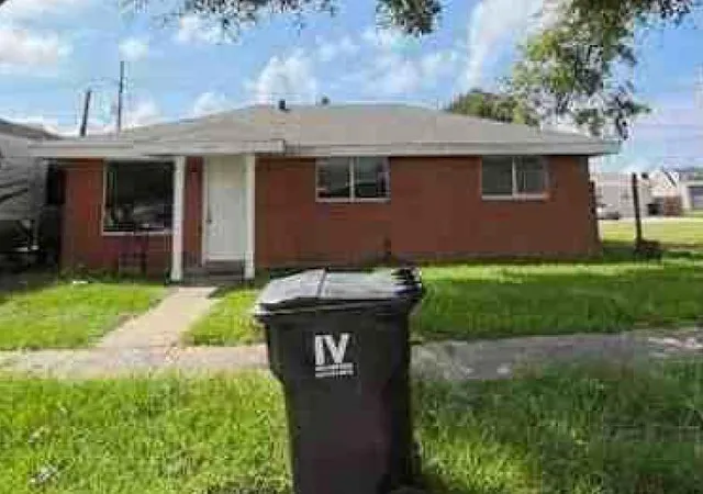 2nd image of 2229 Kenneth Dr, Violet, LA 70092 | MLS# 2458988