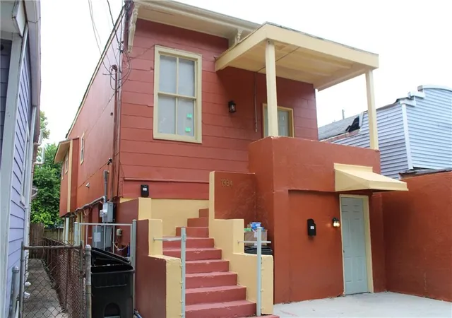 2nd image of 1936 Washington Ave, New Orleans, LA 70113 | MLS# 2464581