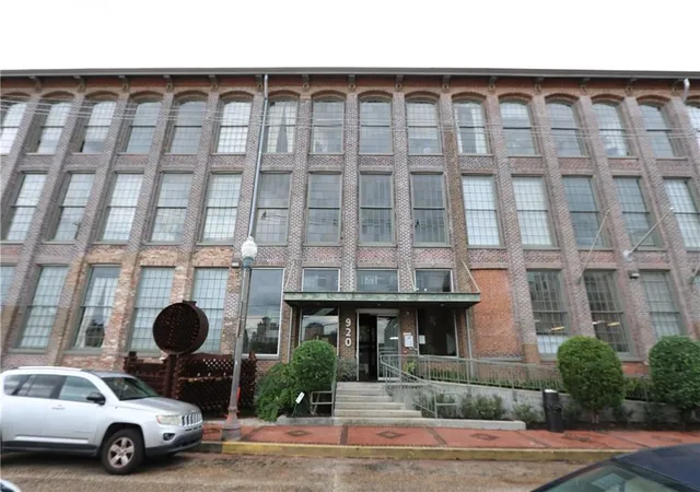 1st image of 920 Poeyfarre St #102, New Orleans, LA 70130 | MLS# 2465640