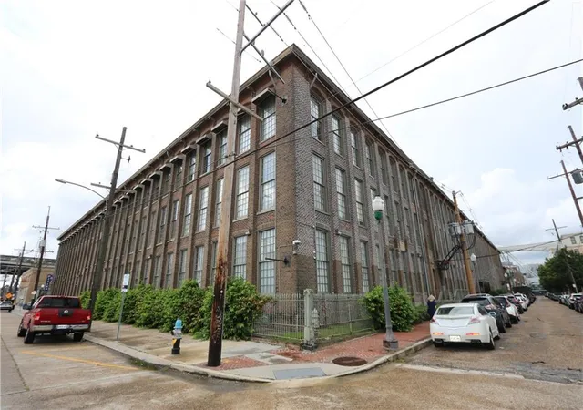 2nd image of 920 Poeyfarre St #102, New Orleans, LA 70130 | MLS# 2465640