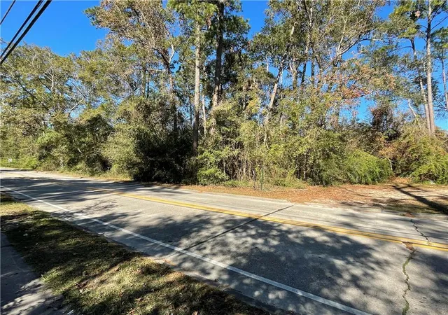 Photo 2 of Land for sale at 0 W Hall Ave, Slidell, LA 70460 | MLS# 2469098 | Listing updated on 2026-05-19
