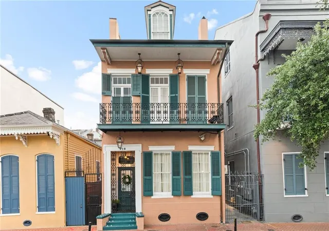 1st image of 918 Orleans Ave, New Orleans, LA 70116 | MLS# 2473490