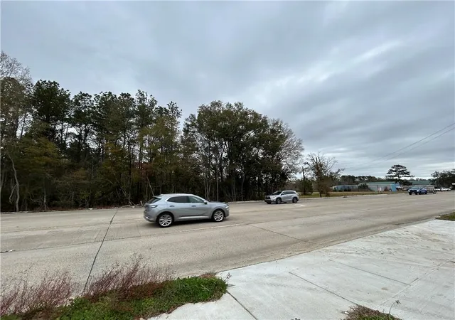 3rd image of W University Ave, Hammond, LA 70401 | MLS# 2483518