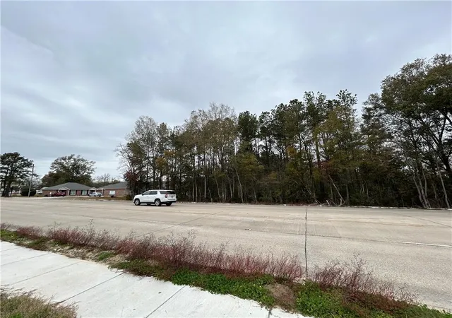 4th image of W University Ave, Hammond, LA 70401 | MLS# 2483518