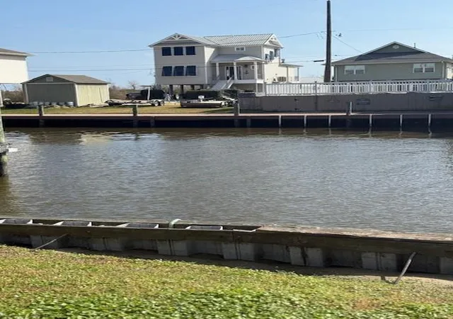 Photo 8 of Land for sale at 4943 Fran Ln, Barataria, LA 70036 | MLS# 2485073 | Listing updated on 2026-07-30
