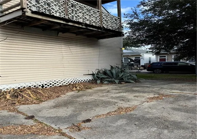 4th image of 136 38 Cherokee St, New Orleans, LA 70118 | MLS# 2484877