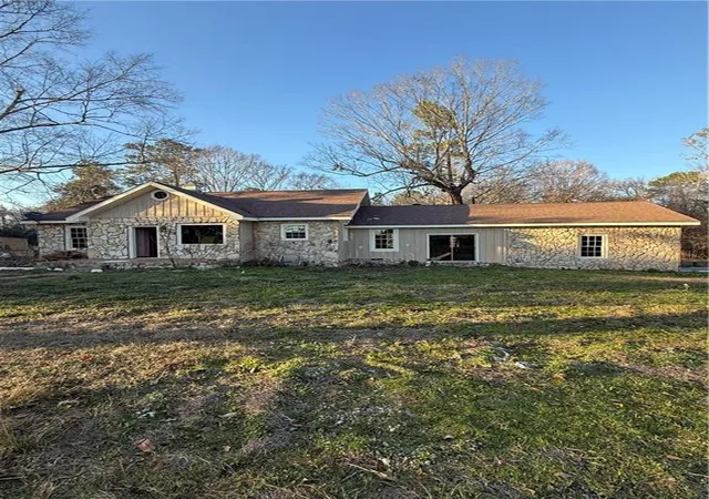 Homes for sale in Bogalusa, LA | 62253 Paige Rd, Bogalusa, LA 70427 | MLS# 2486192