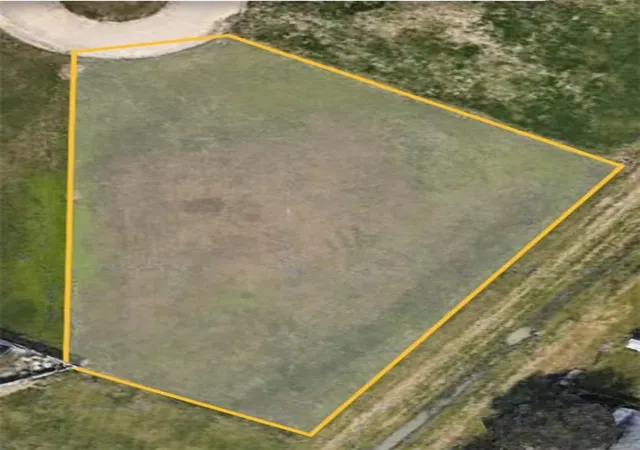 Homes for sale in Waggaman, LA | 19 E Velvet Ln, Waggaman, LA 70094 | MLS# 2486872