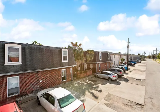 Photo 3 of House for sale at 1205 Mehle St, Arabi, LA 70032 | MLS# 2488793 | Listing updated on 2026-07-24