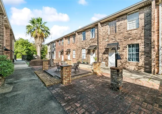 Photo 4 of House for sale at 1205 Mehle St, Arabi, LA 70032 | MLS# 2488793 | Listing updated on 2026-07-24