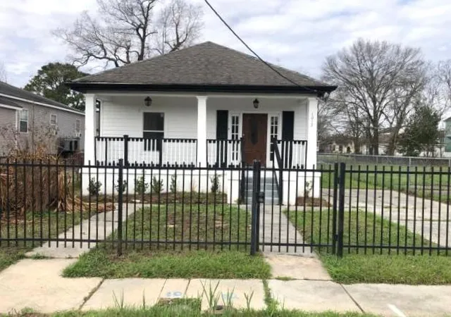 Homes for sale in New Orleans, LA | 1012 Delery St, New Orleans, LA 70117 | MLS# 2489515