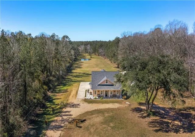 Homes for sale in Loranger, LA | 51131 Hwy 445, Loranger, LA 70446 | MLS# 2489097
