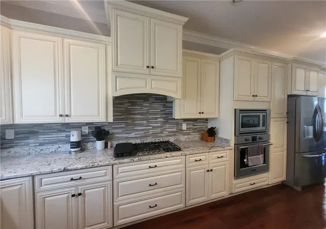 2nd image of 6756 Pontchartrain Blvd, New Orleans, LA 70124 | MLS# 2491131