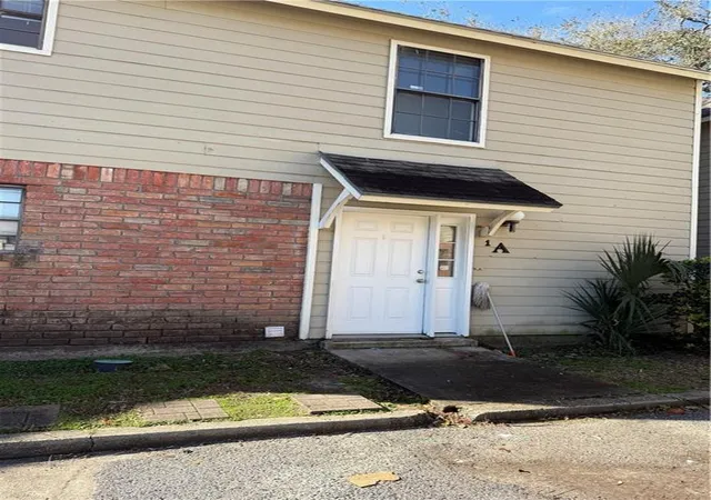 Homes for sale in Kenner, LA | 1500 W Esplanade Ave #1/A, Kenner, LA 70065 | MLS# 2490368