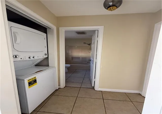 Homes for sale in Kenner, LA | 1500 W Esplanade Ave #1/A, Kenner, LA 70065 | MLS# 2490368