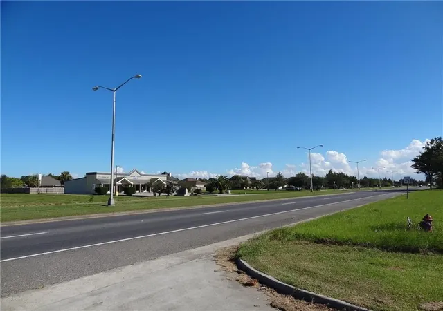 Photo 2 of Land for sale at Belle Terre Blvd, Laplace, LA 70068 | MLS# 2493291 | Listing updated on 2026-03-17