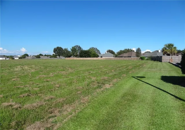 Photo 5 of Land for sale at Belle Terre Blvd, Laplace, LA 70068 | MLS# 2493291 | Listing updated on 2026-03-17