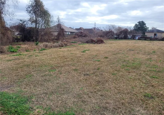 2nd image of 712 26th St, Gretna, LA 70053 | MLS# 2493554
