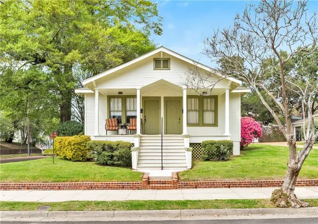 Homes for sale in Natchez, MS | 701 N Union St, Natchez, MS 39120 | MLS# 2494146