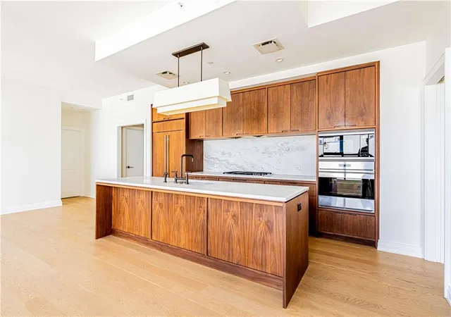 5th image of 1001 Julia St #6D, New Orleans, LA 70113 | MLS# 2495898