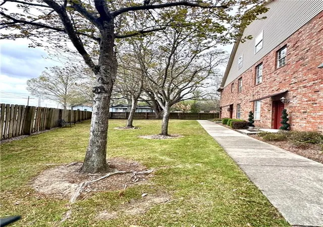 Photo 2 of Townhouse for sale at 900 Dean Lee Dr #1408, Baton Rouge, LA 70820 | MLS# 2495985 | Listing updated on 2026-07-17