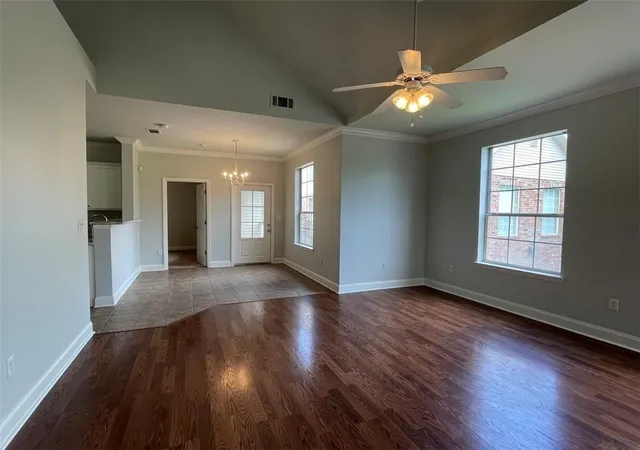 Photo 3 of Townhouse for sale at 900 Dean Lee Dr #1408, Baton Rouge, LA 70820 | MLS# 2495985 | Listing updated on 2026-07-17