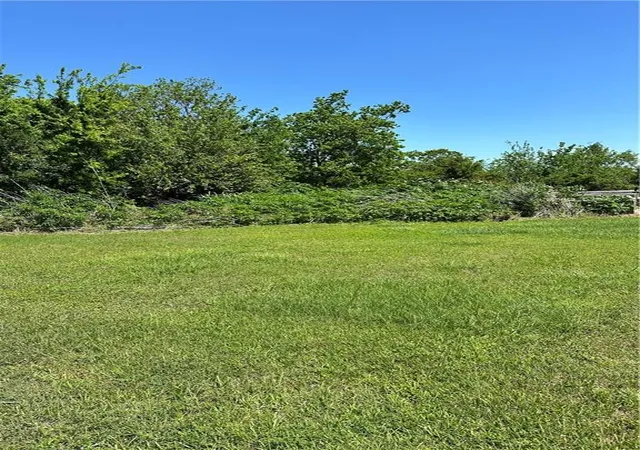 Homes for sale in New Orleans, LA | 6120 E Muirfield Cir, New Orleans, LA 70128 | MLS# 2495797