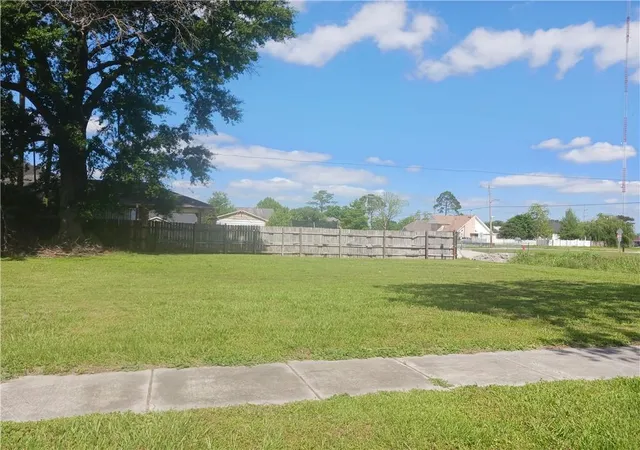 Land for sale at 3104 Rosetta Dr, Chalmette, LA 70043 | MLS# 2496644